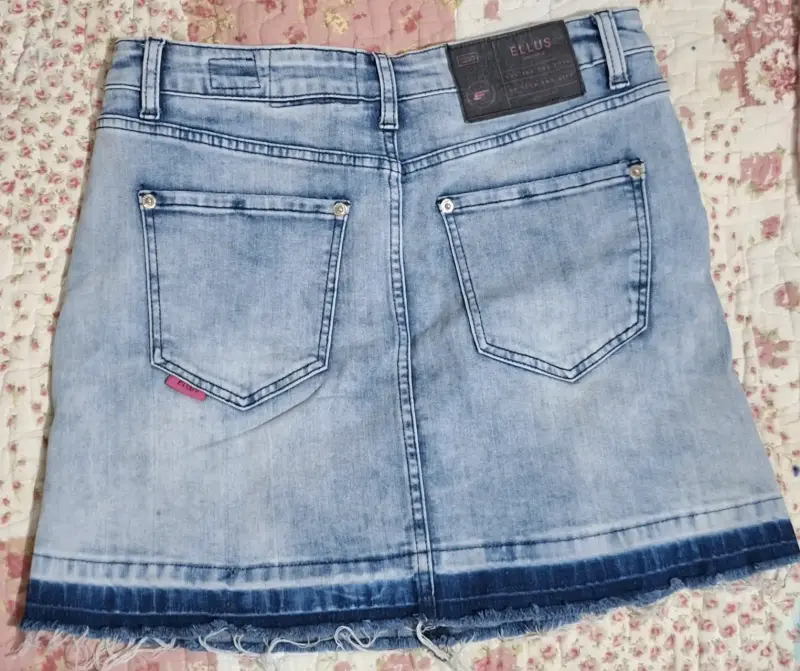 Falda de mezclilla azul claro Ellus talla M - 2