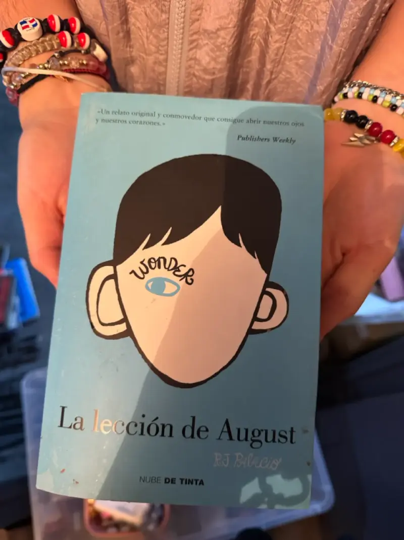 Libro 'La lección de August' de R.J. Palacio - 1