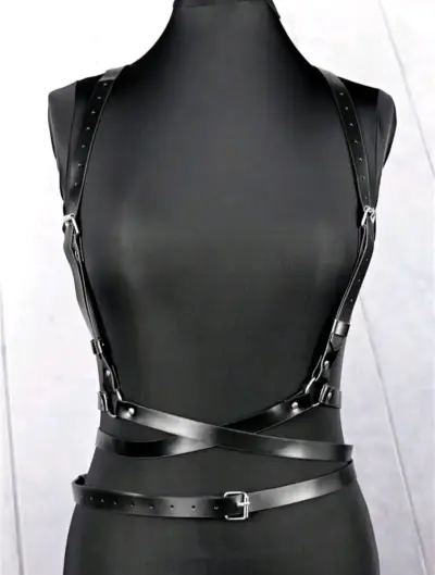 Arnés de cuero negro ajustable para mujer - miniatura 1