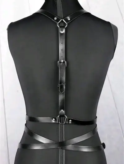 Arnés de cuero negro ajustable para mujer - miniatura 2