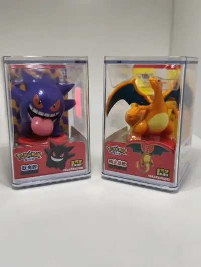 Figuras de colección Pokémon Gengar y Charizard - miniatura 1