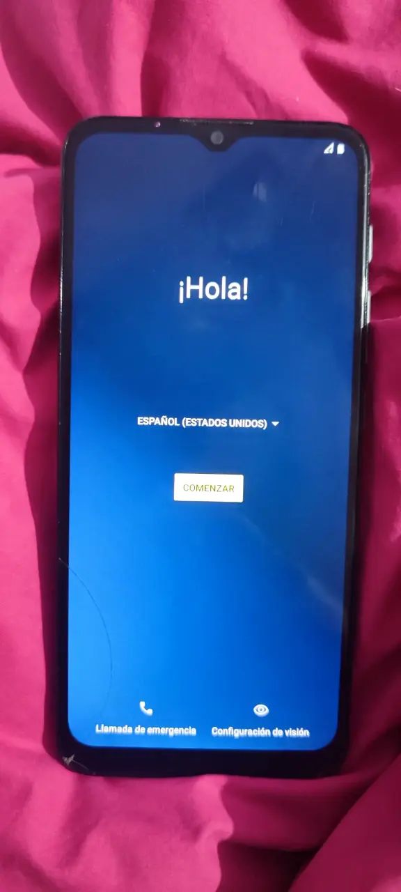 Motorola e20 con pantalla táctil y cámara dual - 1