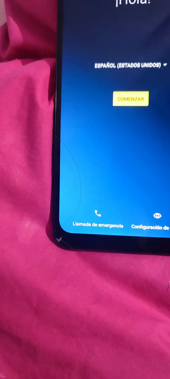 Motorola e20 con pantalla táctil y cámara dual - 3