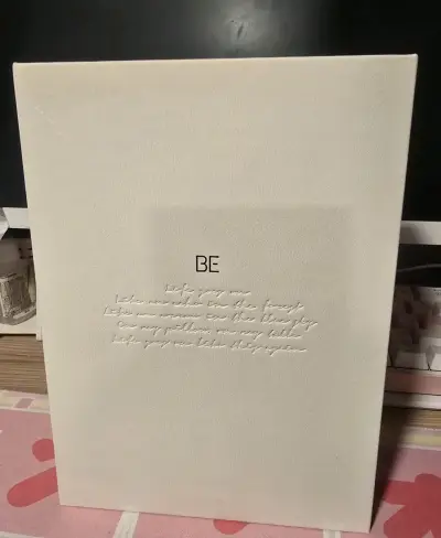 Álbum BTS BE Edición Deluxe - miniatura 1