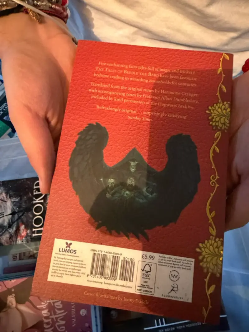 'The Tales of Beedle the Bard' de J.K. Rowlin - 2