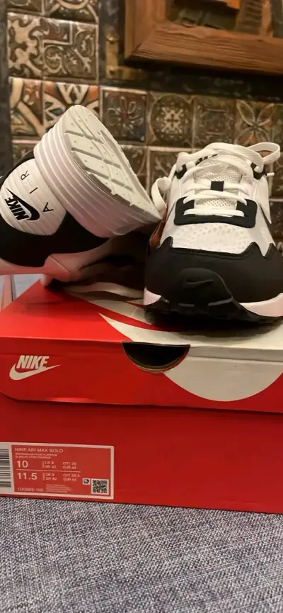 Zapatillas Nike Air Max Solo Blanco y Negro - miniatura 6