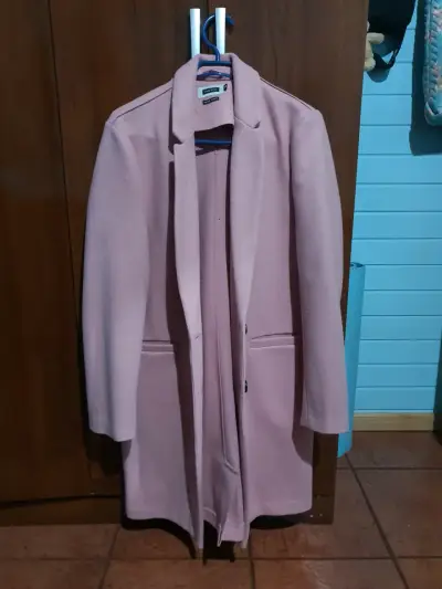 Abrigo rosado Basement talla 40 - miniatura 1