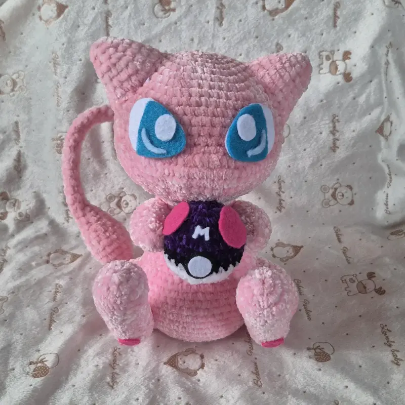 Peluche de mew con pokebola - 3