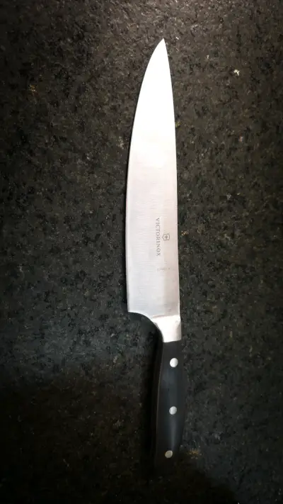 Cuchillo de Chef Victorinox Grand Maître 20 cm - miniatura 3