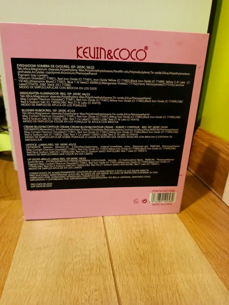 Set de Maquillaje Kevin & Coco - 2