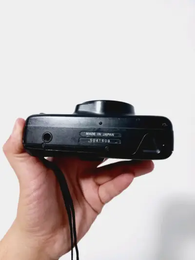 Cámara Nikon Lite Touch Zoom 105 AF compacta - miniatura 5