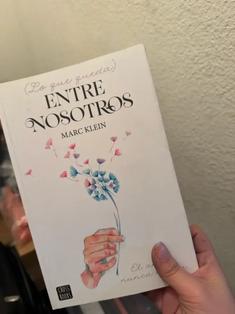 Libro 'Entre Nosotros' de Marc Klein - 1