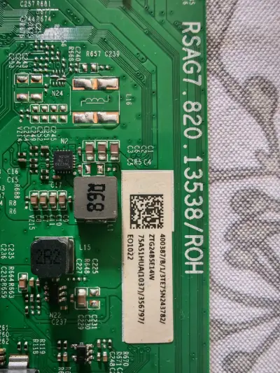 Tarjeta principal (Mainboard) Smartv HISENSE - miniatura 4