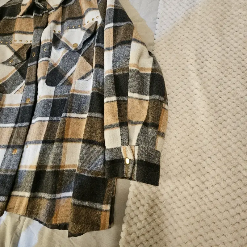 Sobrecamisa de franela a cuadros con tachas - 3
