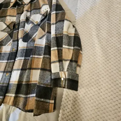 Sobrecamisa de franela a cuadros con tachas - miniatura 3