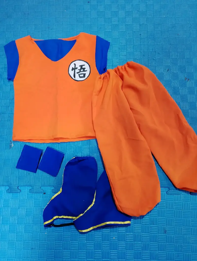 Disfraz de Goku para niños con accesorios