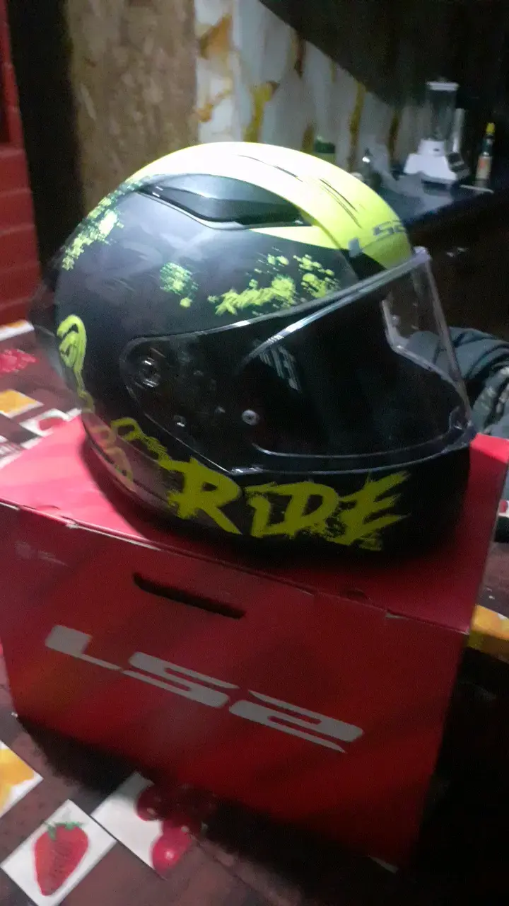 Casco de moto LS2 Rapid negro y verde - 1