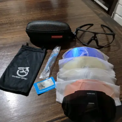 Gafas deportivas con micas intercambiables - miniatura 1