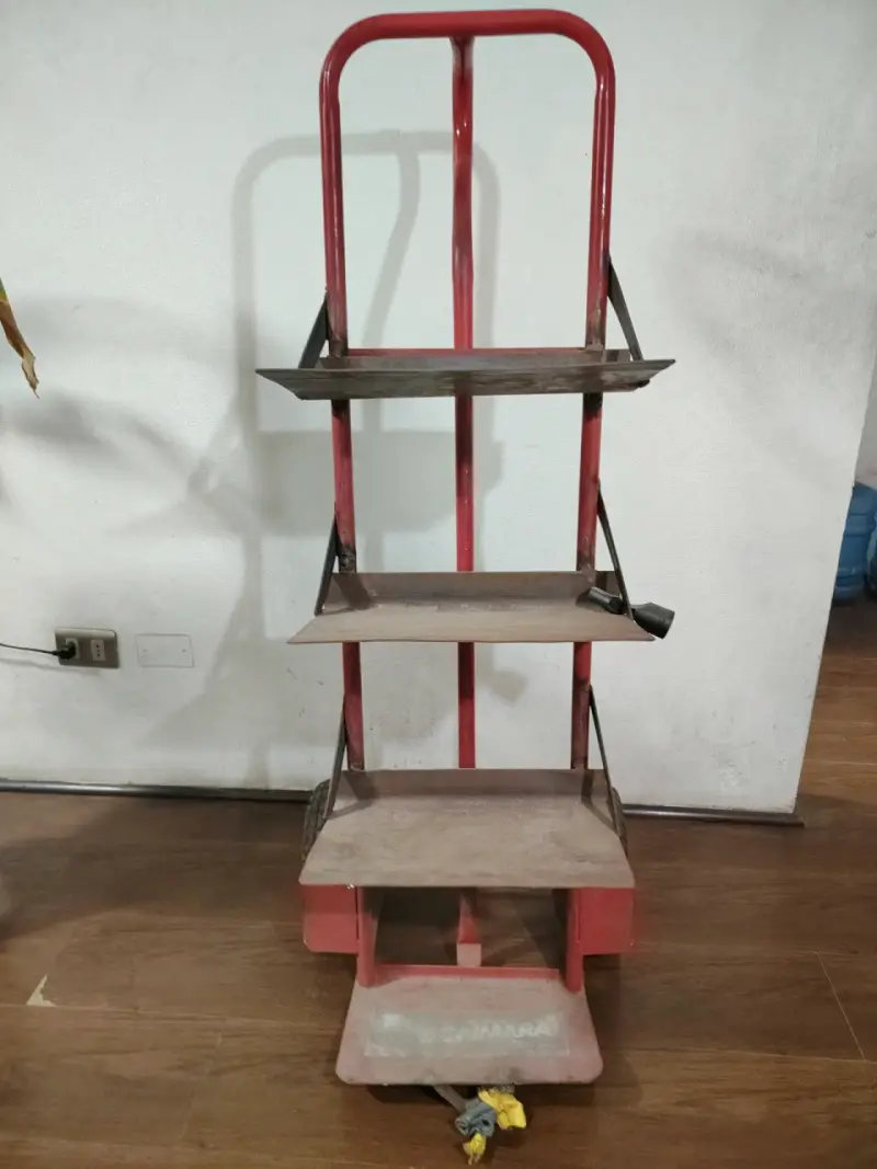 Carro de carga con separadores, rojo con rueda - 1
