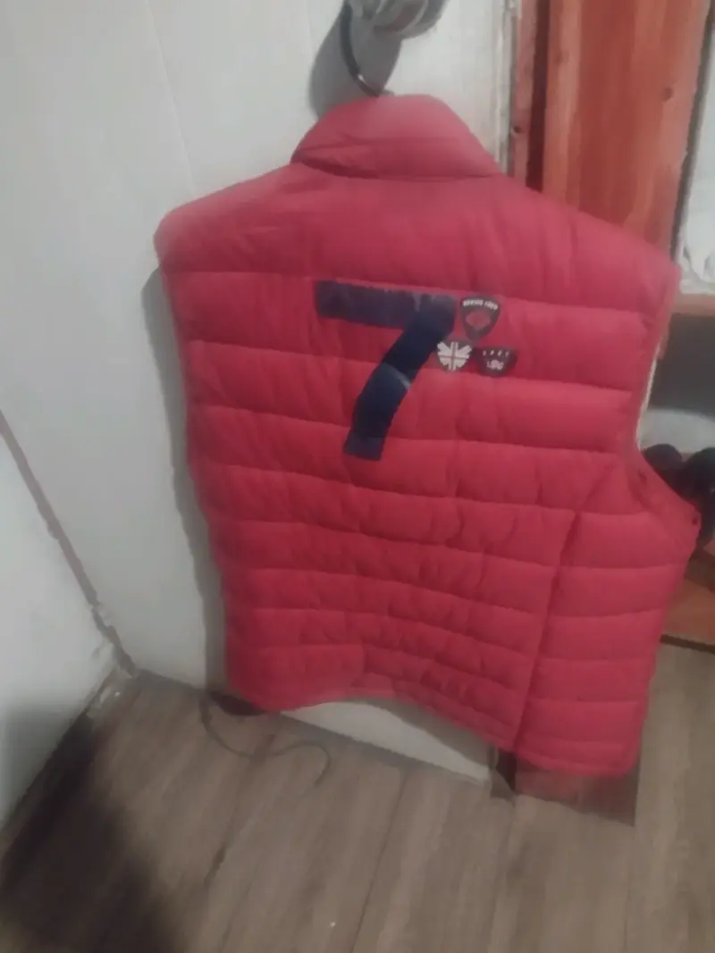Chaleco acolchado rojo para hombre - 3