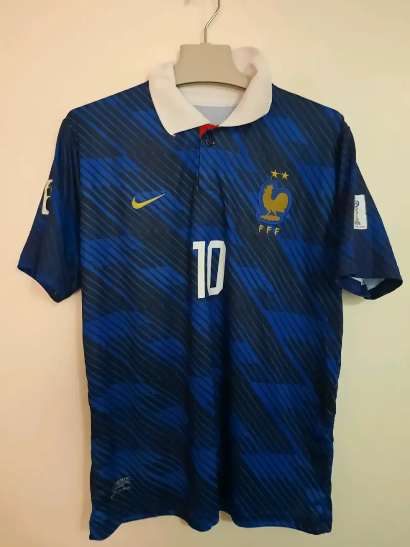 Camiseta de fútbol Francia Mbappé 10 Nike - 1