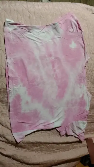 Polera tie-dye con diseño de Mickey - miniatura 2