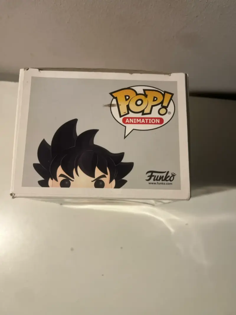 Figura Funko Pop Goku Dragon Ball Z - 5