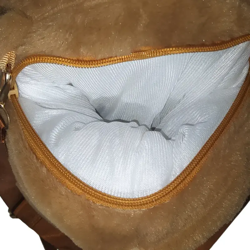 Mochila Peluche Capibara con Moco Vibratorio - 4