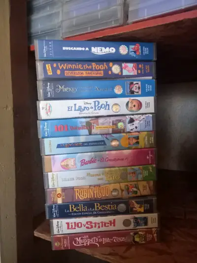 Colección de VHS de películas infantiles - miniatura 2