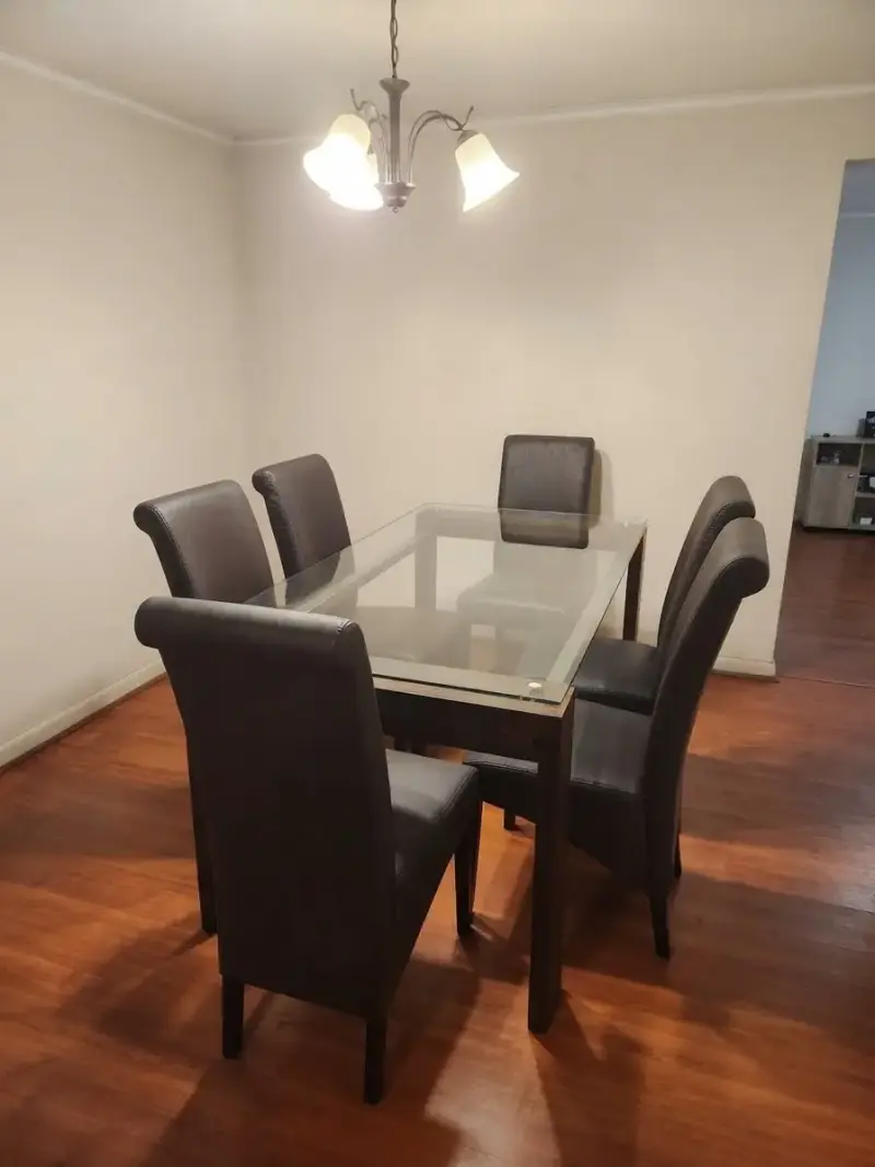 Mesa Comedor de vidrio madera y metal con 6 sillas - 4