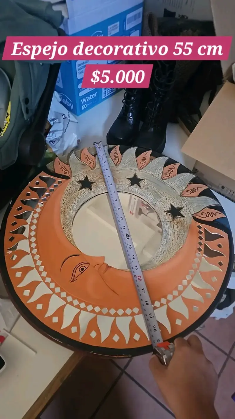 Espejo decorativo de pared con diseño artístico - 6
