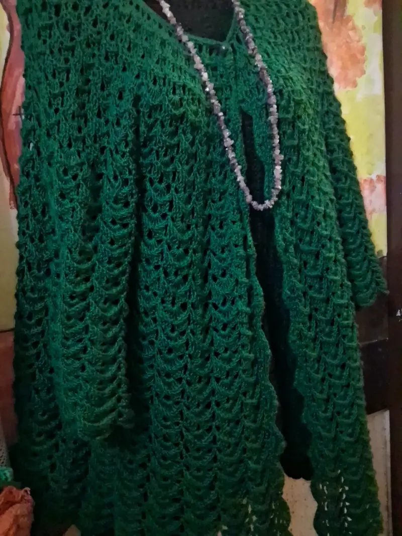 Conjunto de chalecos tejidos a crochet en varios colores - 1