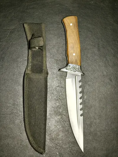 Cuchillo de caza con funda y mango de madera - miniatura 1