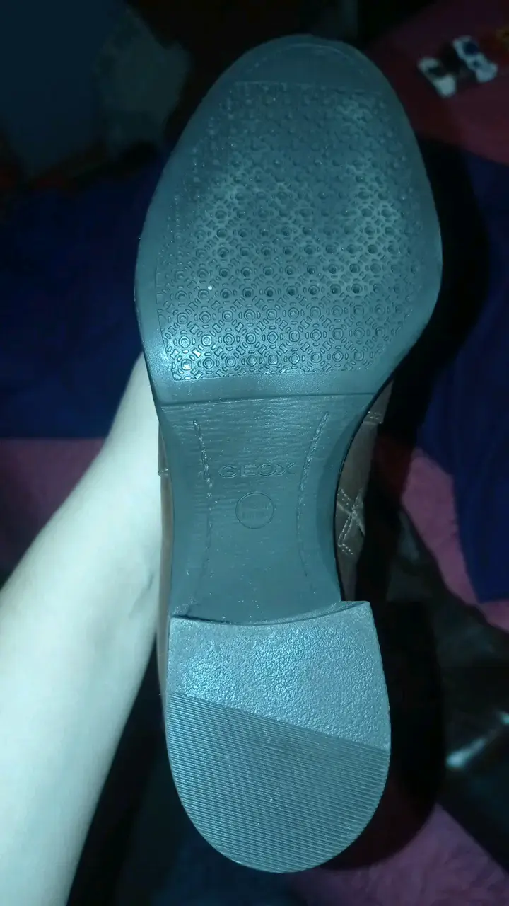 Botas de cuero marrón con tacón alto - 2