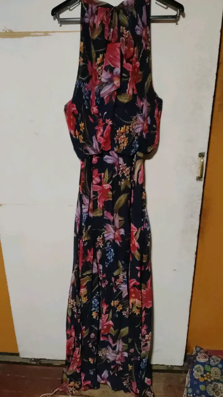 Vestido largo floral sin mangas - 2