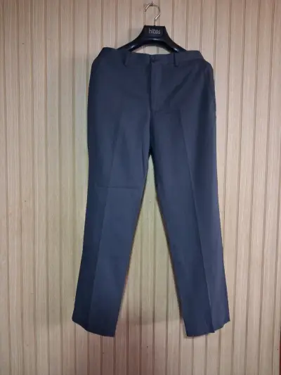 Traje formal gris oscuro para hombre - miniatura 1