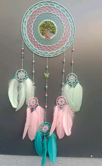 Atrapasueños decorativo con plumas y árbol de la vida - miniatura 6