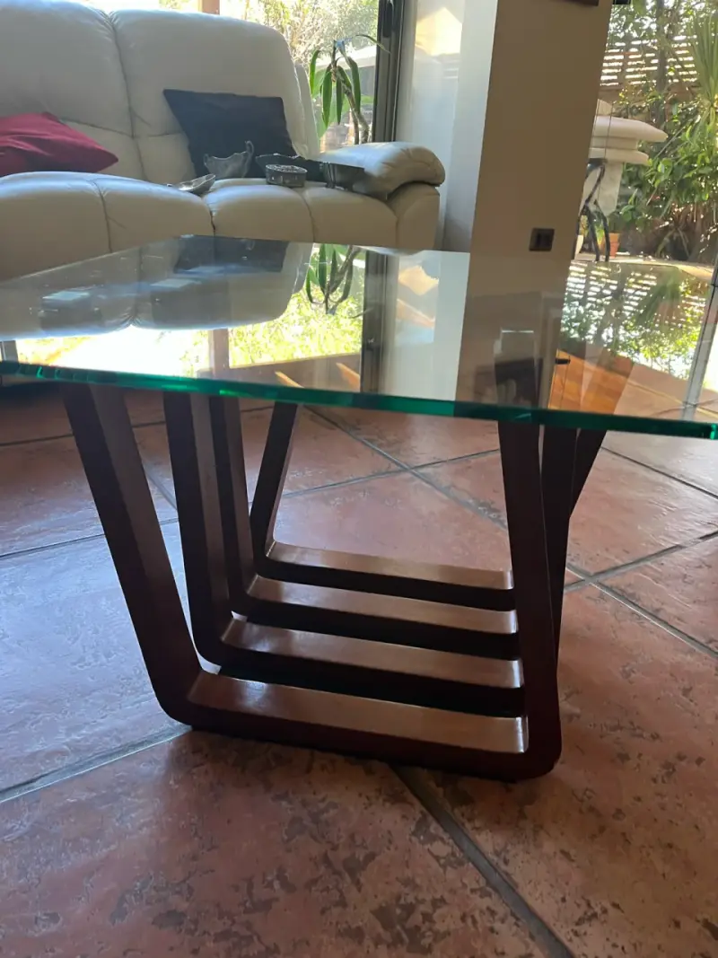Mesa de Centro de Vidrio y Madera Rosen Moderna - 1