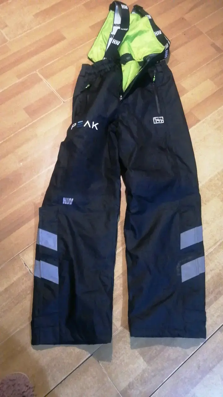 Pantalones de nieve Helly Hansen negros con tirantes - 3