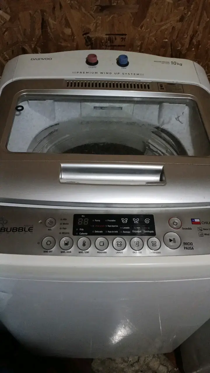 Lavadora Daewoo 10kg con Sistema Premium - 1