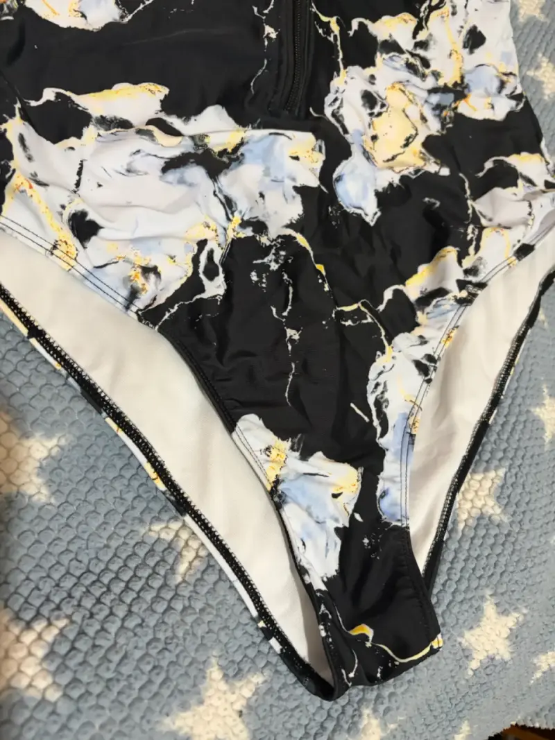 Traje de baño con cierre frontal - 3
