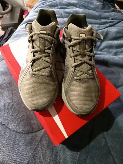 Zapatillas deportivas Nike 42 - miniatura 2