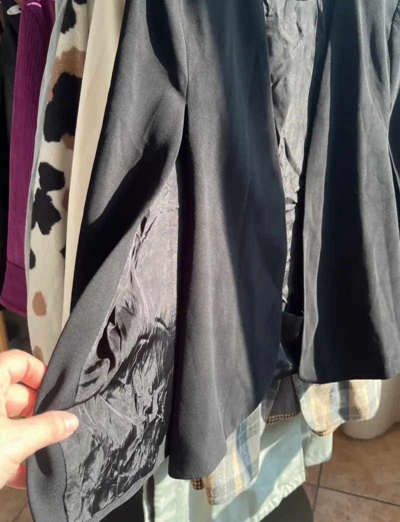 Blazer estilo capa marca Zara - 4