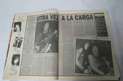 Revista Metal con póster de Metallica y artículos de Bon Jovi - miniatura 6
