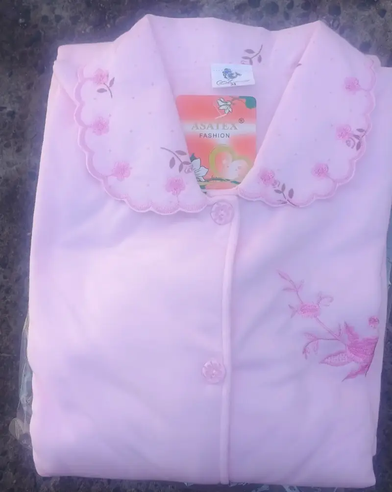 Bata de Levantarse .