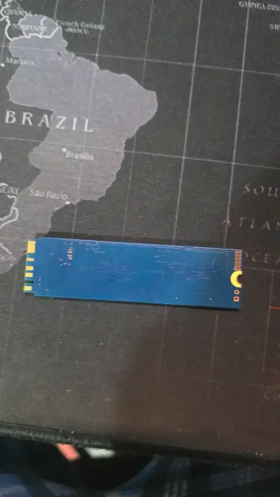 Unidad SSD Kingston NV2 1TB PCIe 4.0 NVMe M.2 - miniatura 3