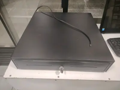 Cajón de Dinero Metálico con Llave y Cable - miniatura 2
