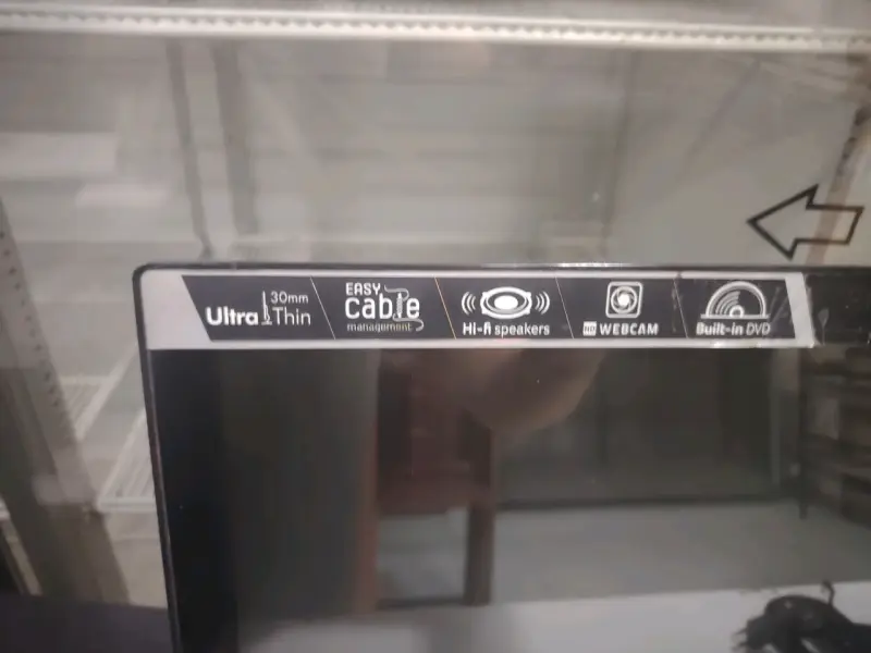 Monitor Acer con Altavoces Hi-Fi y Webcam - 1