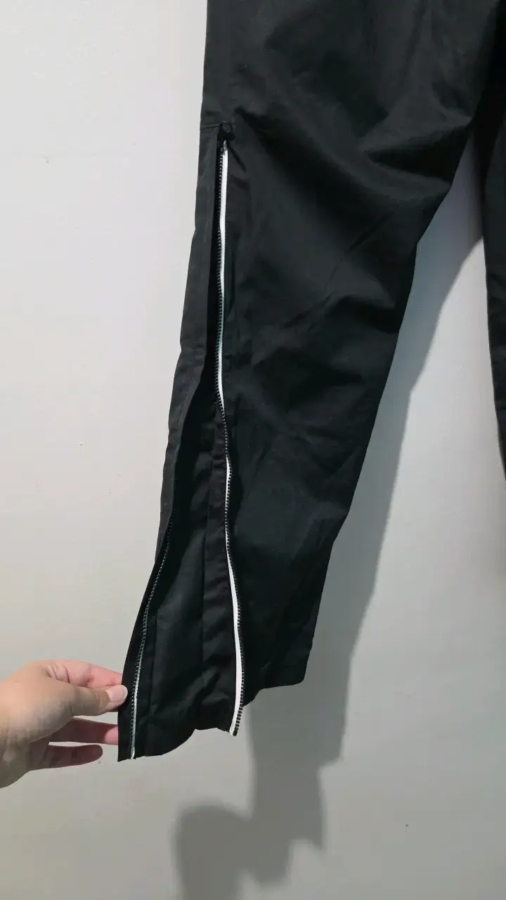 Pantalones deportivos Nike negros - 3