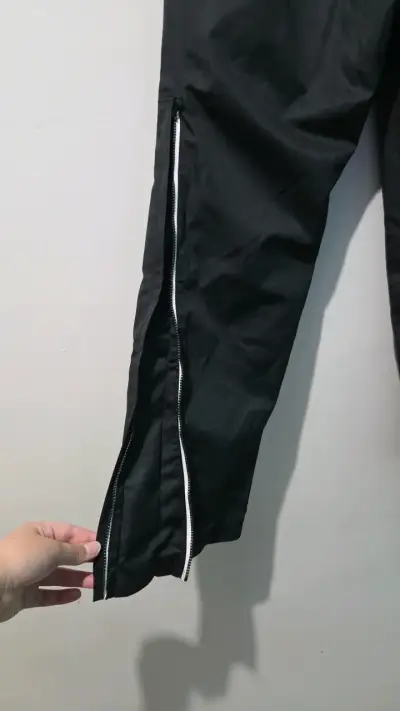Pantalones deportivos Nike negros - miniatura 3